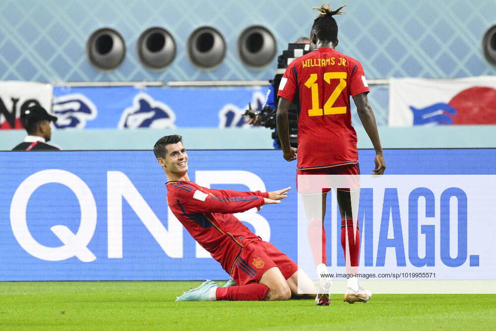 Joie des joueurs de l Espagne apres le but de MORATA Alvaro (ESP) FOOTBALL : Japon vs Espagne - Groupe E - coupe du Monde Qatar 2022 - 01 12 2022 JBAutissier Panoramic
