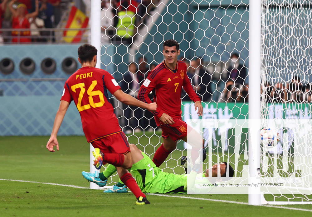 Doha, Qatar, 1st December 2022. Alvaro Morata of Spain celebrates scoring the first goal during the FIFA World Cup, WM, Weltmeisterschaft, Fussball 2022 match at Khalifa International Stadium, Doha. Picture credit should read: David Klein Sportimage . SPI-2077-0021