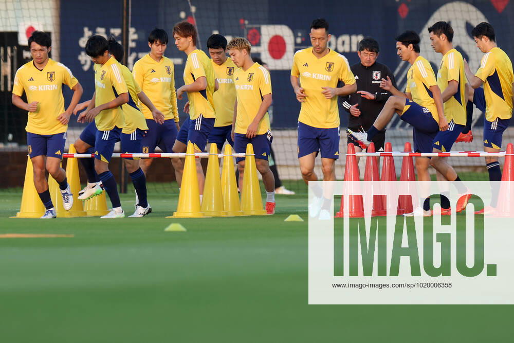 Japan Training Session - FIFA World Cup, WM, Weltmeisterschaft, Fussball Qatar 2022 Players of Japan during Japan training session at Al Sadd SC training center in Doha, Qatar on December 03, 2022. IgorxKralj PIXSELL