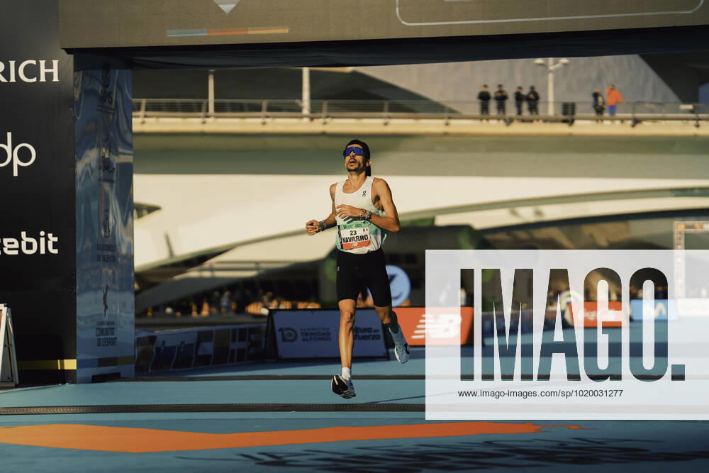 42th Valencia Marathon Trinidad Alfonso 2022 Valencia, 04 12 2022 Nicolas Navarro FRA on 04 12 2022 at the 42th Valencia Marathon Trinidad Alfonso 2022