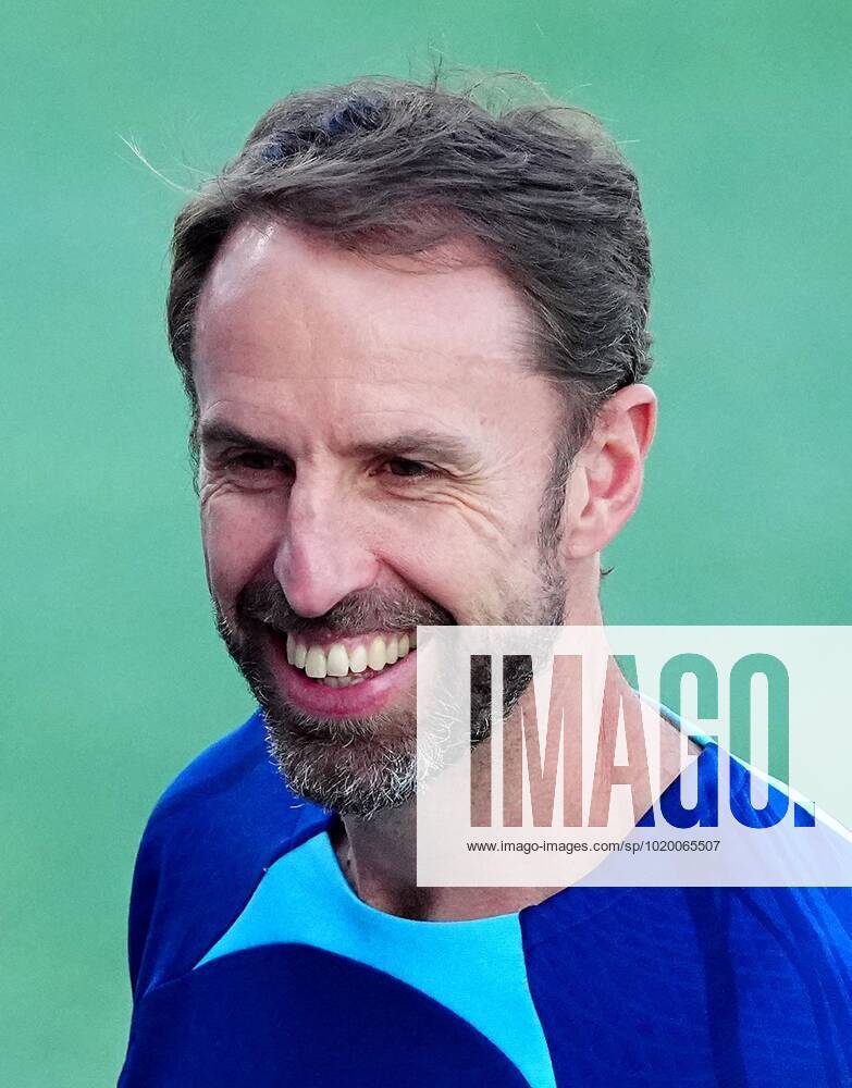 Mandatory Credit: Photo by Javier Garcia Shutterstock (13649416a) England manager Gareth Southgate is all smiles ahead of training England Training, FIFA World Cup, WM, Weltmeisterschaft, Fussball 2022, Football, Al Wakrah Sports Complex, Al Wakrah, Qatar - 05 Dec 2022 Editorial Use Only England Training, FIFA World Cup 2022, Football, Al Wakrah Sports Complex, Al Wakrah, Qatar - 05 Dec 2022 Editorial Use Only