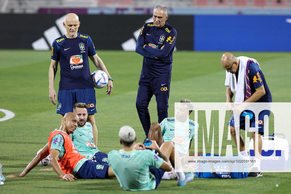 Brazil Training Session - FIFA World Cup, WM, Weltmeisterschaft, Fussball Qatar 2022 Head Coach of Brazil Tite during Brazil training session at Al Arabi SC Stadium in Doha, Qatar on December 6, 2022. GoranxStanzl PIXSELL