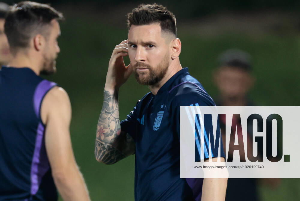 Argentina s striker Lionel Messi is seen during a training session at Qatar University, in Doha, Qatar, 08 December 2022. Argentina will face tomorrow Netherlands in a Qatar 2022 World Cup quarterfinal match. Argentina s training session !ACHTUNG: NUR REDAKTIONELLE NUTZUNG!