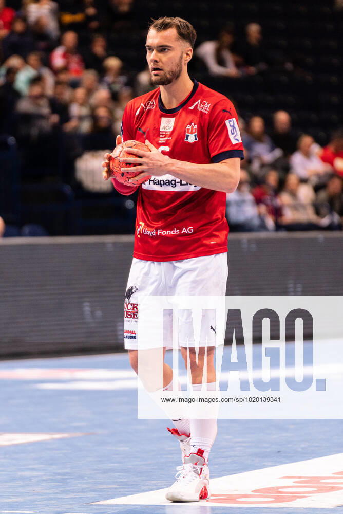 Casper Mortensen Handball Sport Verein Hamburg 6 Handball Sport Verein Hamburg vs ASV Hamm Westfalen, Handball, Bundesliga, Matchday 16, Season 2022 2023, 08 12 2022 Press photo Marcel von Fehrn Handball Sport Verein Hamburg vs ASV Hamm Westfalen, Handball, Bundesliga, Matchday 16, Season 2022 2023, 08 12 2022 Hamburg