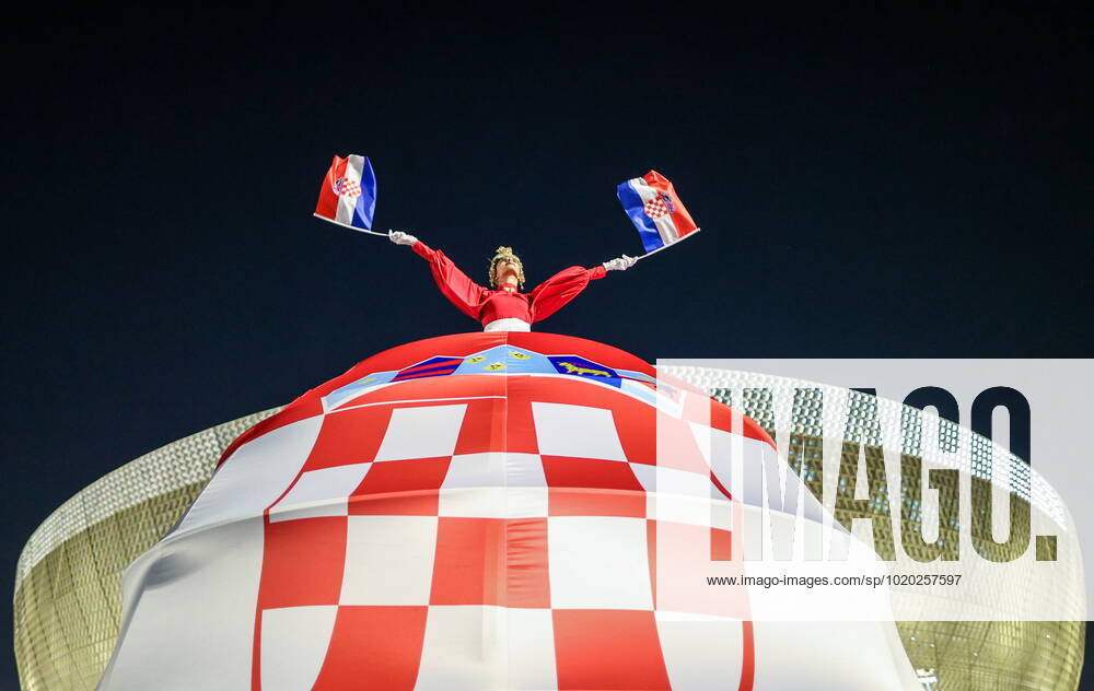 QATAR, LUSAIL - DECEMBER 13, 2022: A fan of Croatia is pictured ahead of the 2022 FIFA World Cup, WM, Weltmeisterschaft, Fussball semifinal football match between Argentina and Croatia at Lusail Iconic Stadium. Sergei Bobylev TASS 56400490