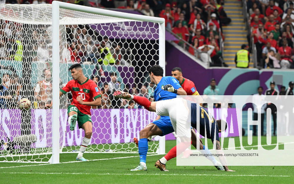 Football, men, 2022 23 season, Qatar World Cup, semi-final, France Morocco at Al Bayt Stadium in Al Khor, Theo Hernandez France scores the goal to 1 0 against Achraf Dari Morocco and goalkeeper Yassine Bounou Morocco , 14 12 2022,