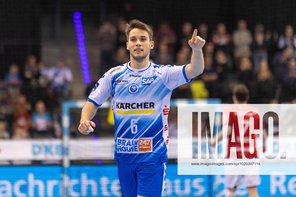 Daniel Fernandez TVB Stuttgart, 06 cheers rejoices, positive emotions GER, TVB Stuttgart vs HSV Hamburg, handball, Liqui Moly HBL, Handball Bundesliga, 15 Spieltag, Spielzeit 2022 2023, 15 12 2022 GER, TVB Stuttgart vs HSV Hamburg, handball, Liqui Moly HBL, Handball Bundesliga, 15 Spieltag, Spielzeit 2022 2023, 15 12 2022 Stuttgart