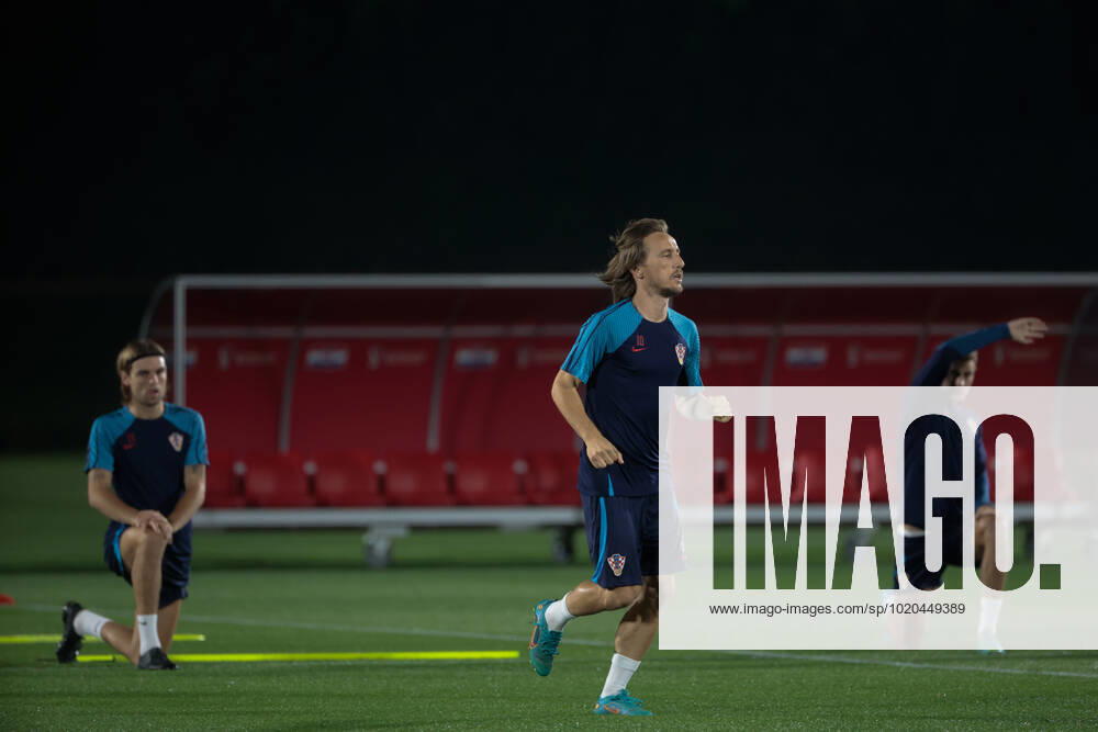 Croatia s soccer player Luca Modric participates in his national team, Nationalteam s training session in Doha, Qatar, 16 December 2022. Croatia is to face Morocco on 17 December in a match for the 3rd and 4th place in the FIFA World Cup, WM, Weltmeisterschaft, Fussball 2022. Croatia s trainning session !ACHTUNG: NUR REDAKTIONELLE NUTZUNG!
