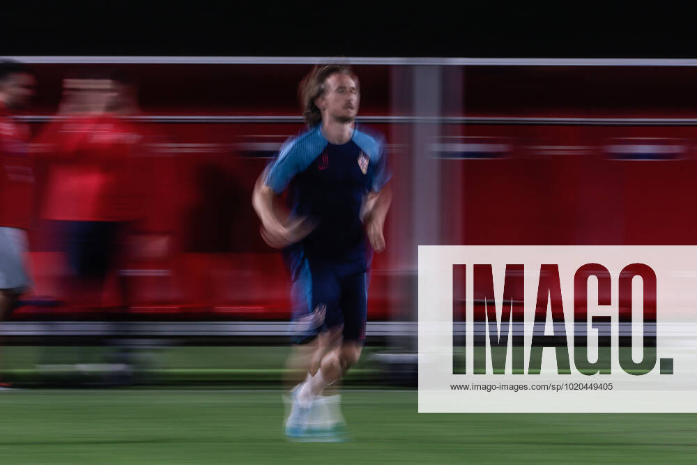 Croatia s soccer player Luca Modric participates in his national team, Nationalteam s training session in Doha, Qatar, 16 December 2022. Croatia is to face Morocco on 17 December in a match for the 3rd and 4th place in the FIFA World Cup, WM, Weltmeisterschaft, Fussball 2022. Croatia s trainning session !ACHTUNG: NUR REDAKTIONELLE NUTZUNG!