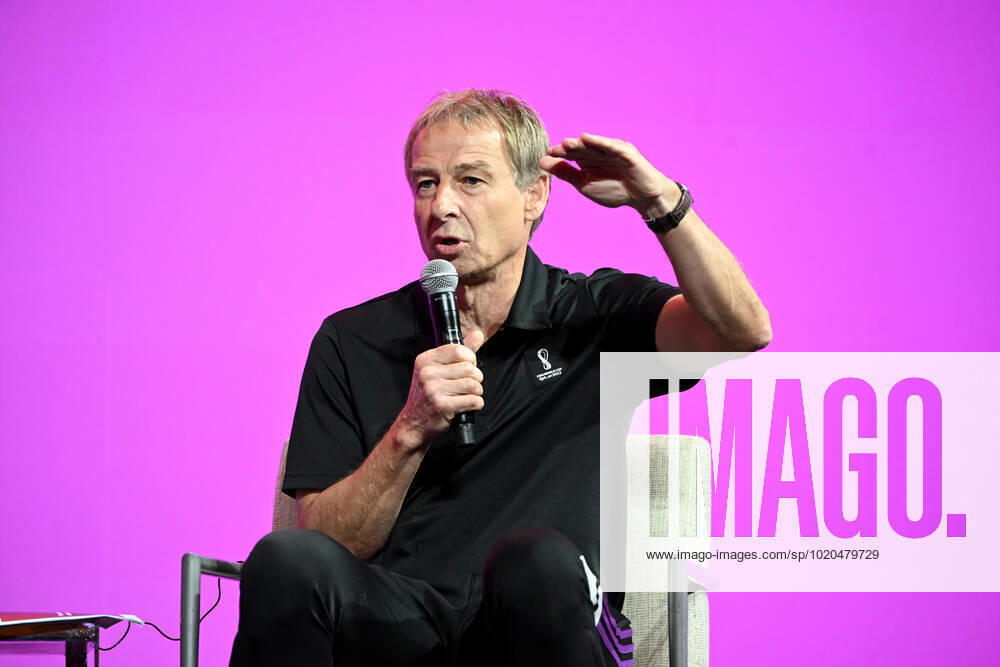 Football, men, 2022 23 season, Qatar World Cup, Doha, FIFA Technical Study Group press conference in the media center at Qatar National Convention Centre QNCC , pictured Jürgen Klinsmann FIFA Technical Study Group , 17 12 2022,