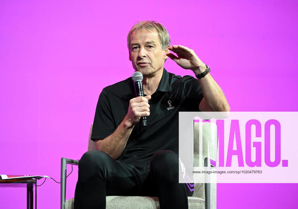 Football, men, 2022 23 season, Qatar World Cup, Doha, FIFA Technical Study Group press conference in the media center at Qatar National Convention Centre QNCC , pictured Jürgen Klinsmann FIFA Technical Study Group , 17 12 2022,