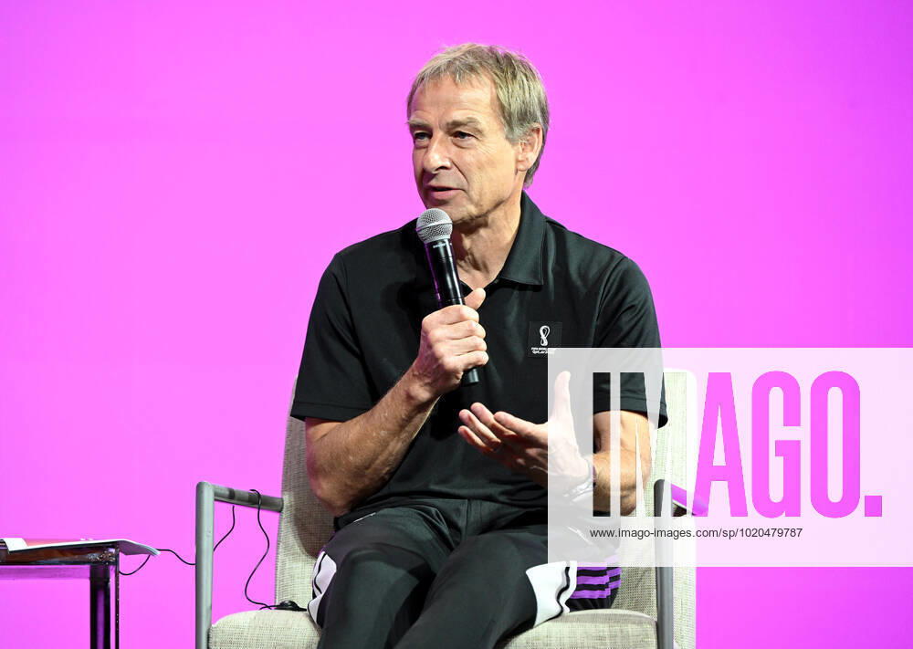 Football, men, 2022 23 season, Qatar World Cup, Doha, FIFA Technical Study Group press conference in the media center at Qatar National Convention Centre QNCC , pictured Jürgen Klinsmann FIFA Technical Study Group , 17 12 2022,