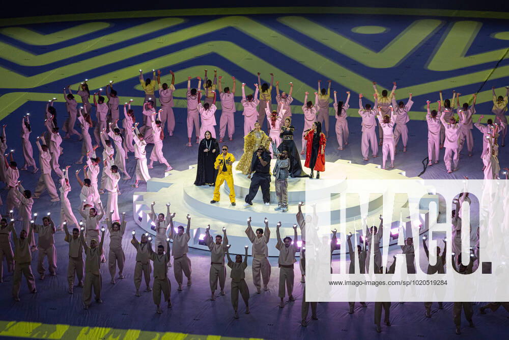 Football - FIFA World Cup, WM, Weltmeisterschaft, Fussball Qatar 2022 - Final - Argentina v France DOHA, QATAR - Sunday, December 18, 2022: Artists perform during the closing ceremony before the FIFA World Cup Qatar 2022 Final match between Argentina and France at the Lusail Stadium. AL-DAAYEN Lusail Stadium DOHA QATAR