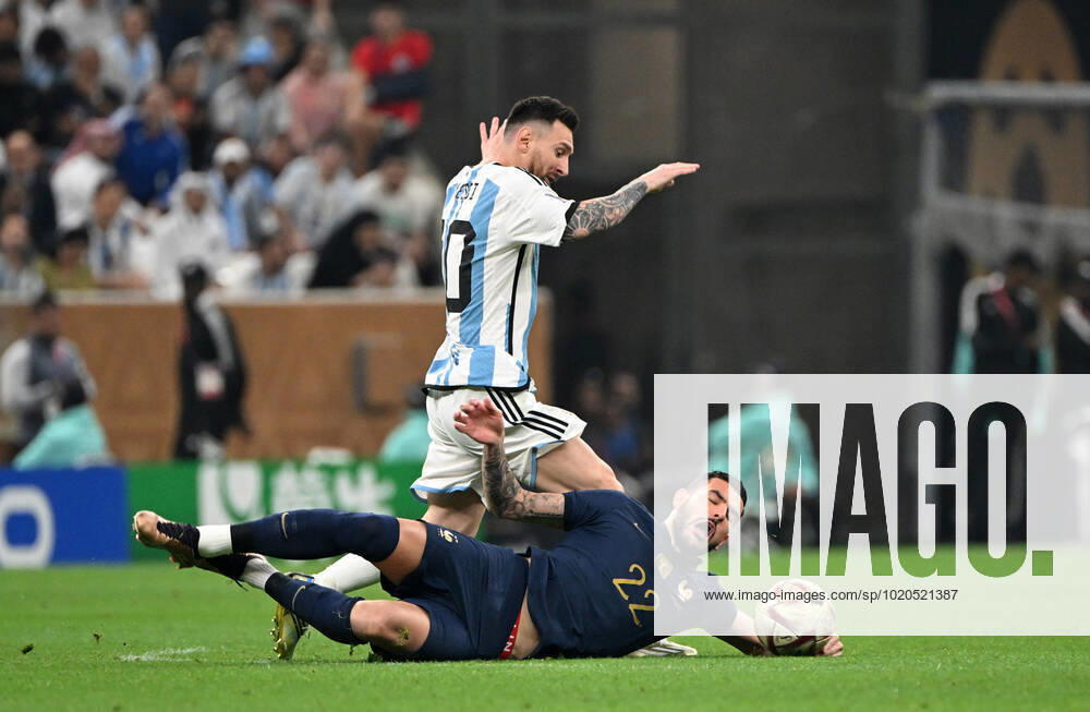 Football, men, 2022 23 season, World Cup in Qatar, final, Argentina France at Lusail Iconic Stadium in Lusail, v l Lionel Messi Argentina , Theo Hernandez France , 18 12 2022,