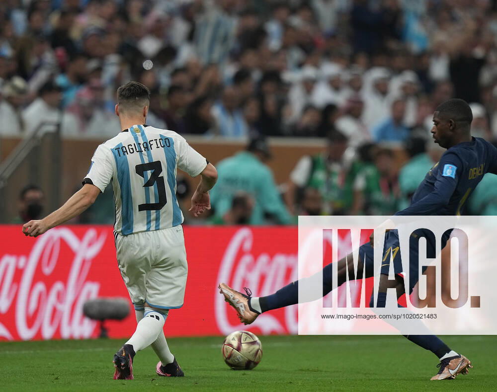 Lusail Iconic Stadium, Doha, QAT, World Cup FIFA 2022, Final, Argentina vs France, in picture Argentina s defender Nicolas Tagliafico , France s forward Ousmane Dembele Doha Lusail Iconic Stadium Qatar eu-images-506