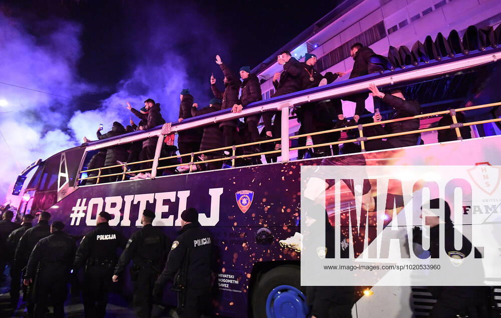 Croatia team victory parade Croatia team victory parade is seen at Ban Jelacic square (following their victory over Morocco in the 2022 FIFA World Cup, WM, Weltmeisterschaft, Fussball bronze medal match the previous day) on December 18, 2022 in Zagreb, Croatia. MarkoxLukunic PIXSELL
