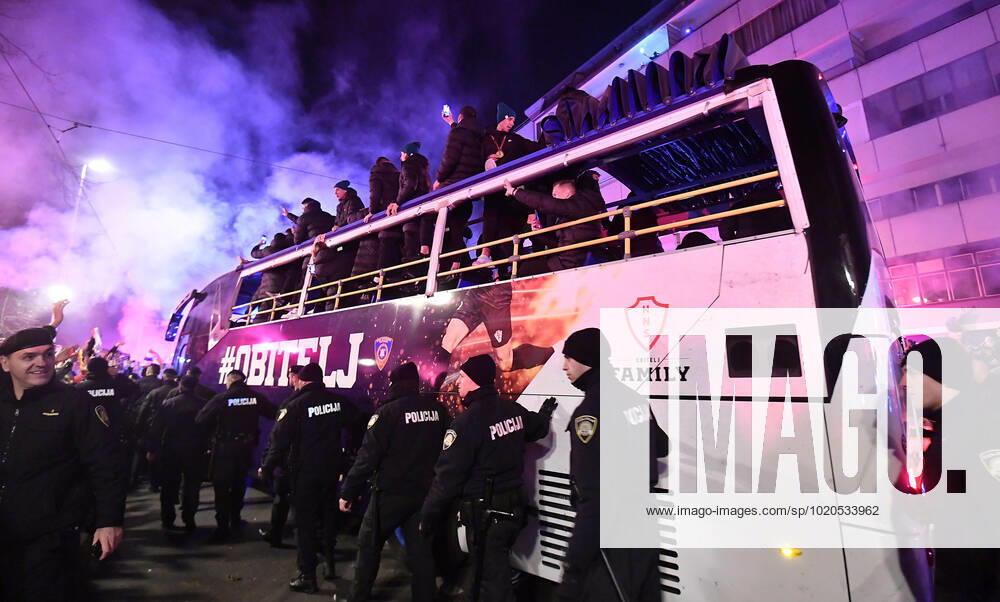 Croatia team victory parade Croatia team victory parade is seen at Ban Jelacic square (following their victory over Morocco in the 2022 FIFA World Cup, WM, Weltmeisterschaft, Fussball bronze medal match the previous day) on December 18, 2022 in Zagreb, Croatia. MarkoxLukunic PIXSELL