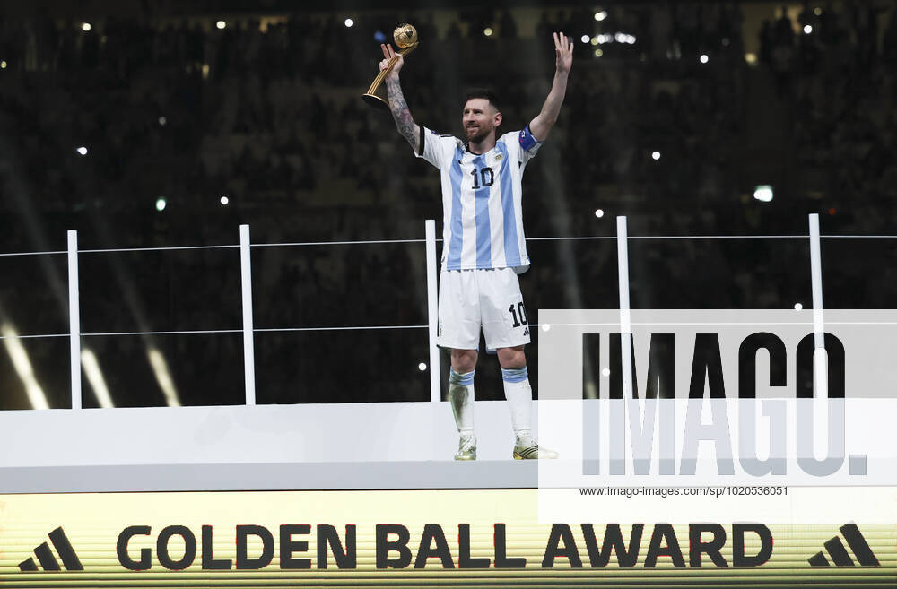 (221218) -- LUSAIER, Dec. 18, 2022 -- Lionel Messi of Argentina celebrates his golden ball award during the awarding ceremony of the 2022 FIFA World Cup, WM, Weltmeisterschaft, Fussball at Lusail Stadium in Lusail, Qatar, Dec. 18, 2022. ) (SP)QATAR-LUSAIL-2022 WORLD CUP-FINAL-ARG VS FRA LixMing