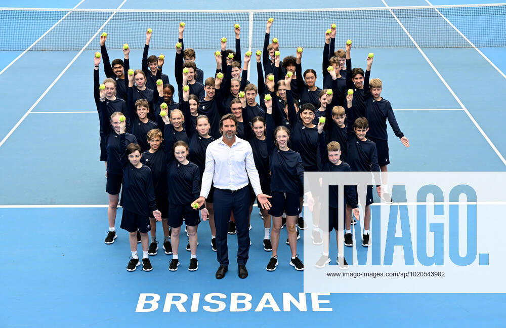 KW51 TENNIS PAT RAFTER UNITED CUP PREVIEW, Australian former world No. 1 tennis player Pat Rafter (centre) is seen with ballkids during a media event, ahead of the inaugural United Cup, at the Queensland Tennis Centre in Brisbane, Monday, December 19, 2022. The United Cup group stage in Brisbane will run from Thursday 29th December to Wednesday 4th January and will feature six teams Poland, Switzerland, Kazakhstan, Italy, Norway and Brazil. ( NO ARCHIVING, , NO USE IN BOOKS WITHOUT CONSENT BRISBANE QUEENSLAND AUSTRALIA