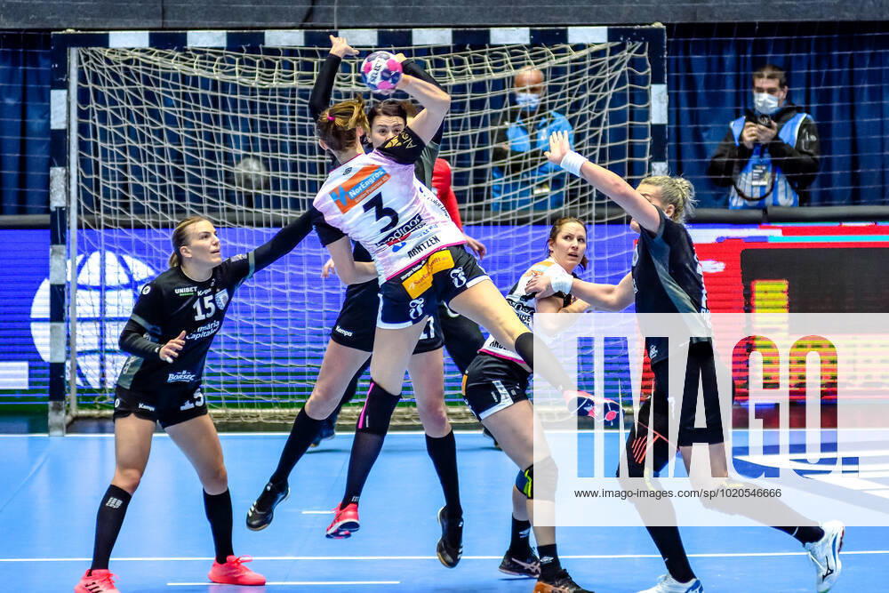 The game between CSM Bucuresti and Vipers Kristiansand group phase. Handbal player during the DELO EHF Champions League 2020 21 hold in Bucharest, Romania, 1 16 2021 - the game between CSM Bucuresti and Vipers Kristiansand group phase. Bucharest Romania