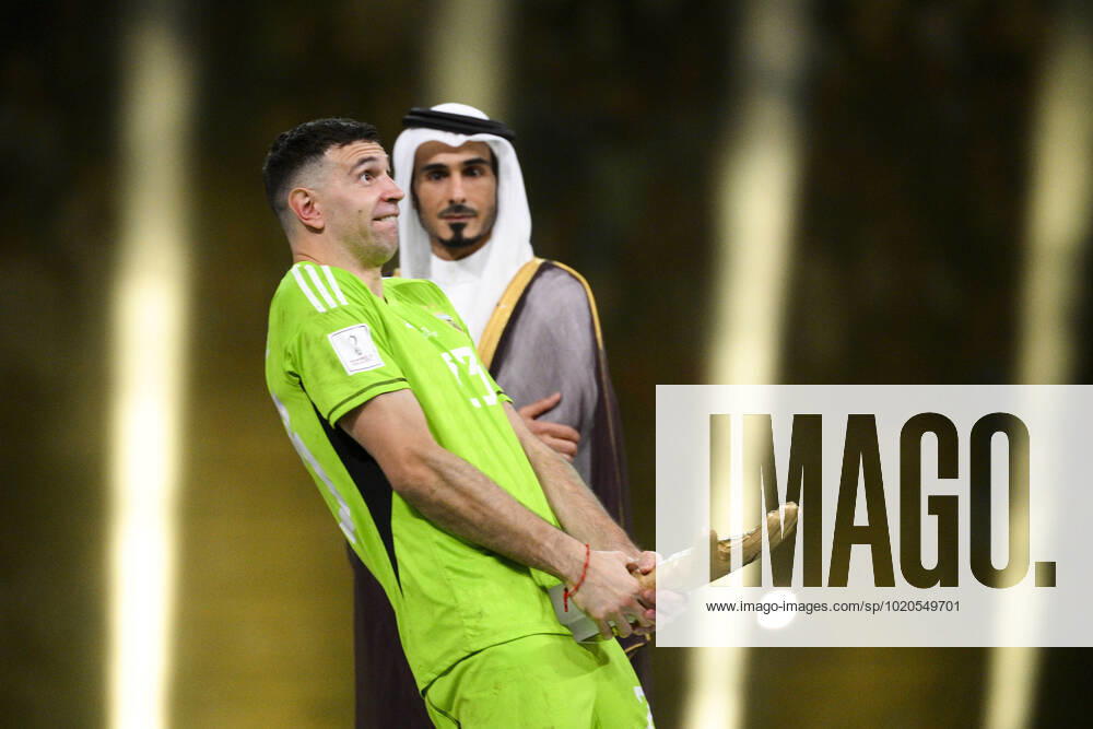 Trophee du meilleur gardien pour MARTINEZ Emiliano (ARG) FOOTBALL : Argentine vs france - Finale - Coupe du Monde Qatar 2022 - 18 12 2022 JBAutissier Panoramic