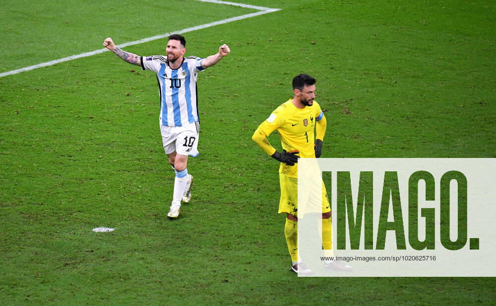 Football World Cup, Men, Qatar 2022, Final, Lusail Iconic Stadium, Argentina France 4 2 n E Cheering Lionel Messi ARG after his goal to make it 3 2, next to him Hugo Lloris FRA Cheering, joy, action, disappointment, frustration FIFA REGULATES PROHIBIT ANY USE OF PHOTOGRAPHS AS IMAGE SEQUENCES AND OR QUASI VIDEO