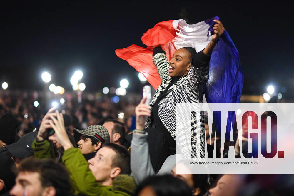 World Cup 2022: Les Bleus et les supporters place de la Concorde, Paris, France, on December 19th, 2022. 19 12 2022-Paris, FRANCE. 287029 2022-12-19 PARIS France