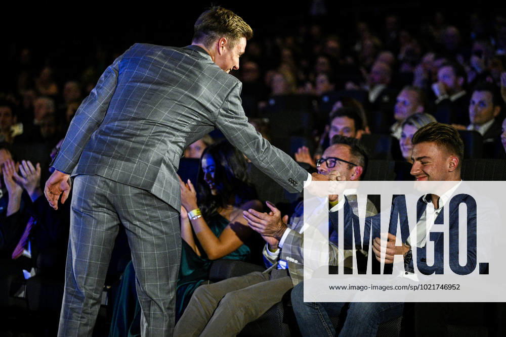 Belgian road cyclist Remco Evenepoel wins Sportman van het jaar Sportif de l annee award and celebrates with his cousin Dario Kloeck during the Sportgala award show, to announce the women and men of the year 2022, Friday 06 January 2023 in Antwerp. JASPERxJACOBS x57922583x