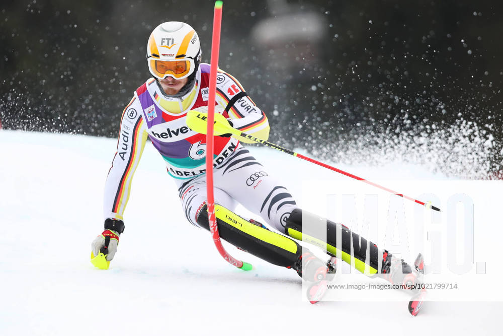 KW01 ALPINE SKIING - FIS WC Adelboden ADELBODEN,SWITZERLAND,08.JAN.23 - ALPINE SKIING - FIS World Cup, slalom, men. Image shows Linus Strasser (GER). GEPAxpictures xMathiasxMandl