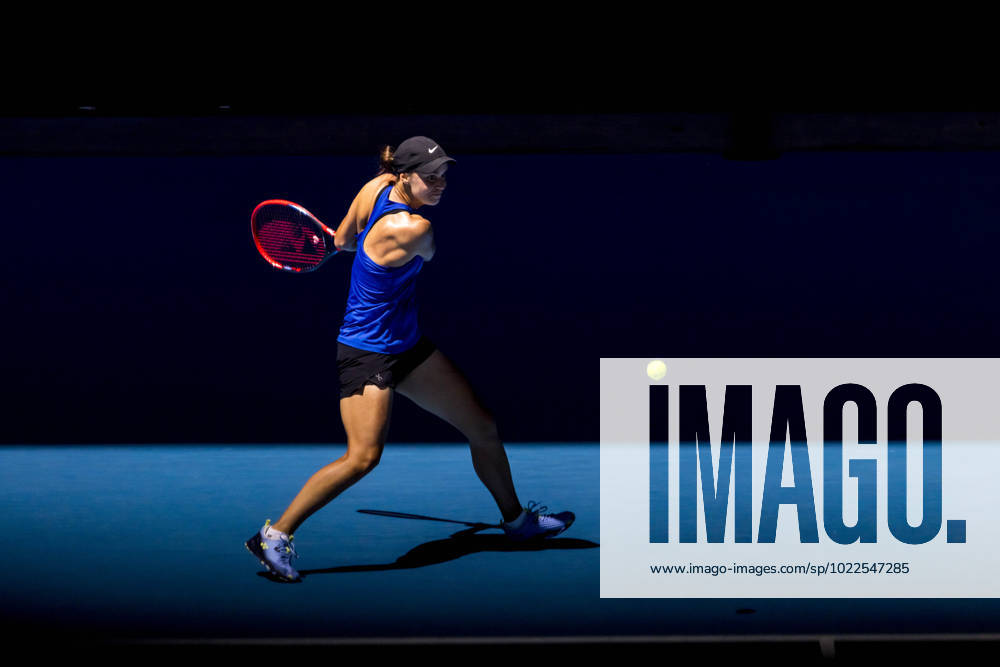 MELBOURNE, VIC - JANUARY 20: Anhelina Kalinina of Ukraine in action during Round 3 of the 2023 Australian Open on January 20 2023, at Melbourne Park in Melbourne, Australia. (Photo by Jason Heidrich Icon Sportswire) TENNIS: JAN 20 Australian Open Icon230120027