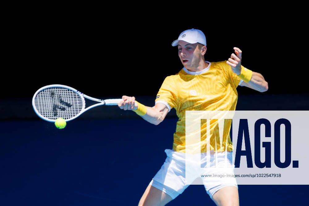 Tallon GRIEKSPOOR of Netherlands in action against 3rd seed Stefanos TSITSIPAS of Greece in the Men s Singles match match on day 5 of the 2023 Australian Open on Rod Laver Arena, in Melbourne, Australia. Cal Media. USA - ZUMAc04_ 20230120_zaf_c04_037