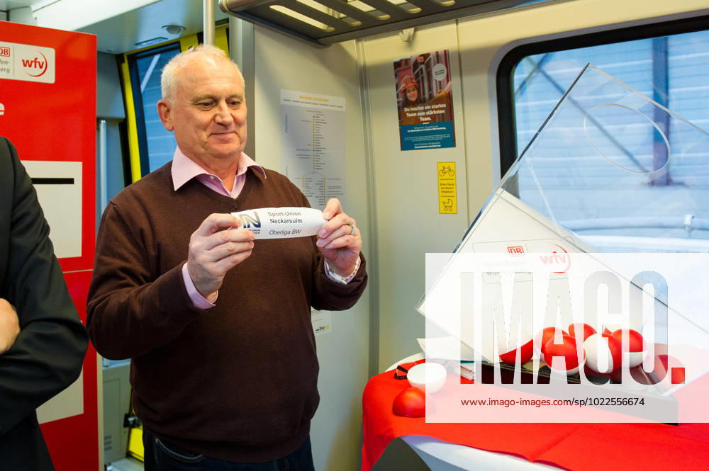 Harald Mueller wfv match committee chairman GER, Stuttgart, draw for the quarterfinal and semifinal matches in the DB Regio wfv mens cup 2022 23, 20 01 2023, Stuttgart main station track 1 in a Bombardier class 442 electric railcar, which usually runs on the Gäu or Murrbahn GER, Stuttgart, DB Regio wfv mens cup 2022 23
