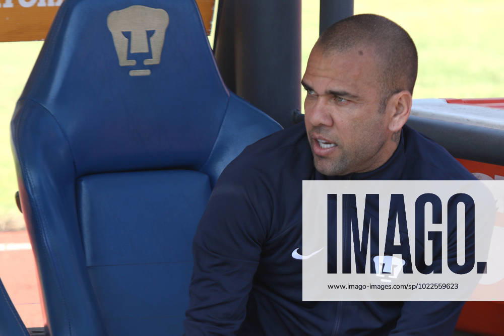 Juarez at Pumas Closing Tournament 2023 Of Mexican Football League January 8, 2023, Mexico City, Mexico: Dani Alves of Pumas gesticulates preview the Pumas vs Juarez match of the closing tournament 2023 of the League MX at the University Olympic Stadium. on January 8, 2023 in Mexico City, Mexico. (Photo by Ismael Rosas Eyepix Group)
