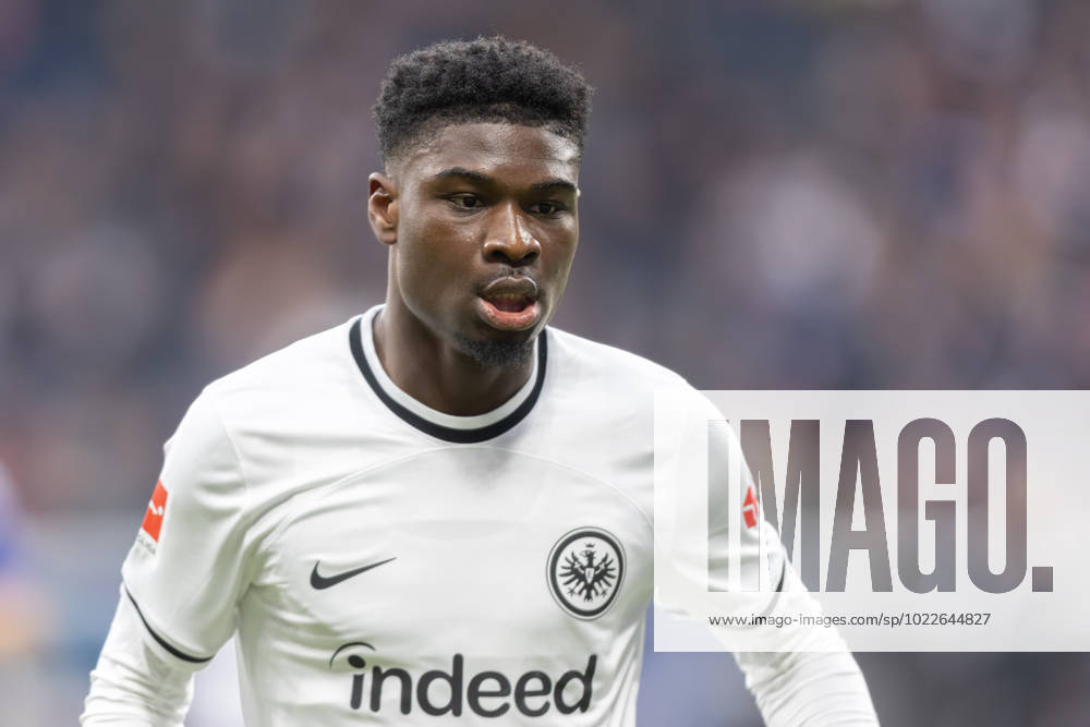 Eintracht Frankfurt FC Schalke 04, 1 FBL Eric Junior Dina Ebimbe Eintracht Frankfurt, 26 Bundesliga match between Eintracht Frankfurt and FC Schalke 04 on 21 January 2023 at Deutsche Bank Park in Frankfurt am Main According to the requirements of the DFL, German Football League, it is prohibited in the stadium and or from the game made photographs in the form of sequence pictures and or video-like photo series to exploit or to let exploit , Frankfurt am Main Hesse Germany Deutsche Bank Park