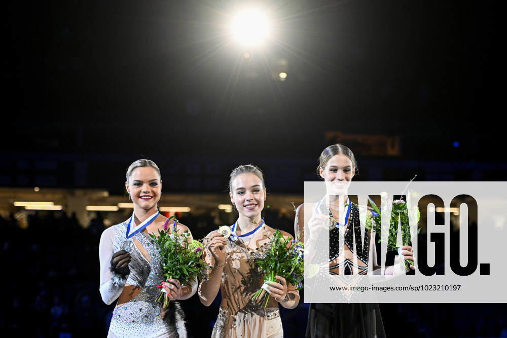 Bilder des Jahres 2023, Sport 01 Januar Women Awards, L-R, Loena HENDRICKX (BEL) second place, Anastasiia GUBANOVA (GEO) first place, Kimmy REPOND (SUI) third place, during Victory Ceremony at ISU European Figure skating, Eiskunstlauf Championships 2023, at Espoo Metro Areena, on January 28, 2023 in Espoo, Finland. Noxthirdxpartyxsales (209332917)