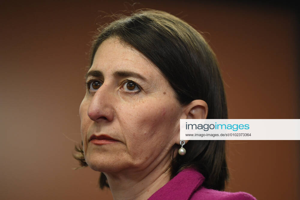 GLADYS BEREJIKLIAN COVID-19 PRESSER, NSW Premier Gladys Berejiklian looks on during a press conference in Sydney, Sunday, July 12, 2020. The sixth coronavirus case linked to Sydney s Crossroads Hotel is a staffer, leading authorities to warn all patrons from July 3 to 10 to self-isolate. ( NO ARCHIVING, , NO USE IN BOOKS WITHOUT CONSENT SYDNEY NSW AUSTRALIA