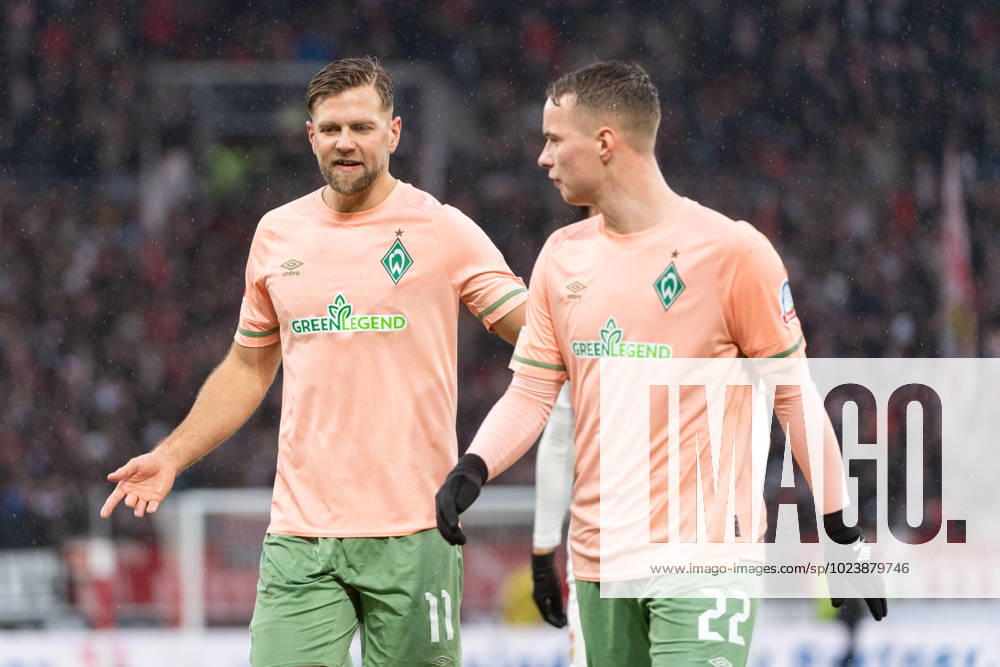 V li Niklas Fuellkrug SV Werder Bremen, 11 , Niklas Schmidt SV Werder Bremen, 22 , VfB Stuttgart vs SV Werder Bremen, Football, Men, 1 Bundesliga, 19 Matchday, Season 22 23, GER, 05 02 2023, DFL DFB REGULATES PROHIBIT ANY USE OF PHOTOGRAPHS AS IMAGE SEQUENCES AND OR QUASI VIDEO, VfB Stuttgart vs SV Werder Bremen, Football, Men, 1 Bundesliga, 19 Matchday, Season 22 23, GER, 05 02 2023 Stuttgart
