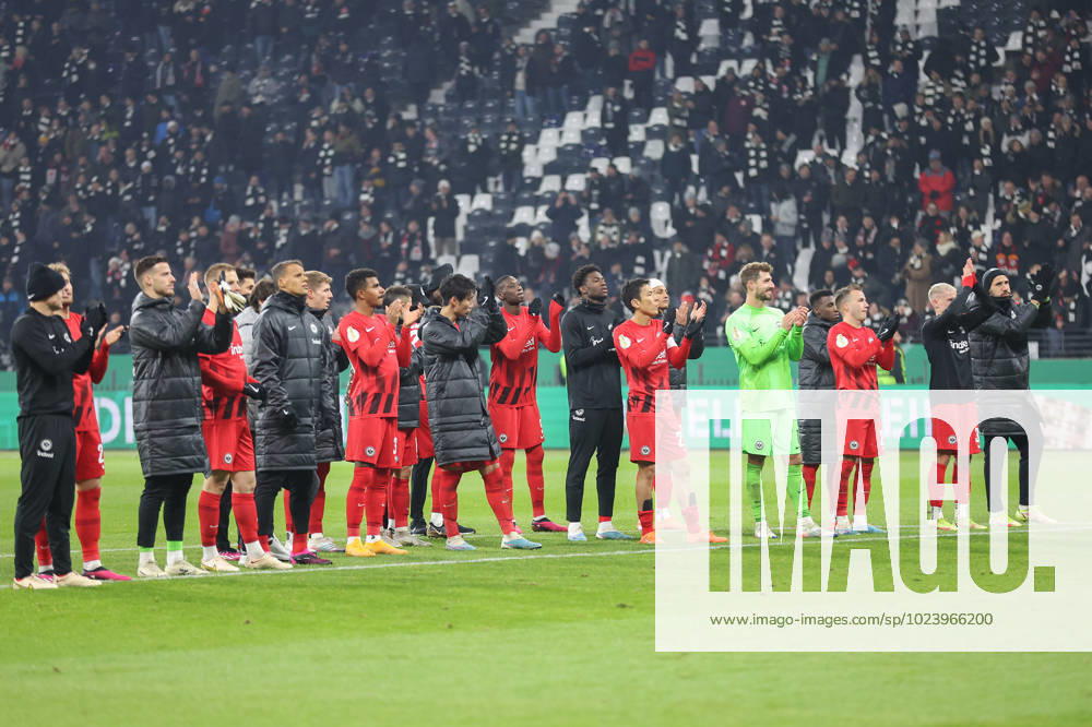 Eintracht Frankfurt SV Darmstadt 98, DFB Pokal Joint celebration with the fans DFB Cup match between Eintracht Frankfurt and SV Darmstadt 98 on 7 February 2023 in Deutsche Bank Park in Frankfurt am Main According to specifications of the DFL, German Football League, it is prohibited in the stadium and or from the game made photographs in the form of sequence pictures and or video-like photo series to exploit or to let exploit , Frankfurt am Main Hesse Germany Deutsche Bank Park