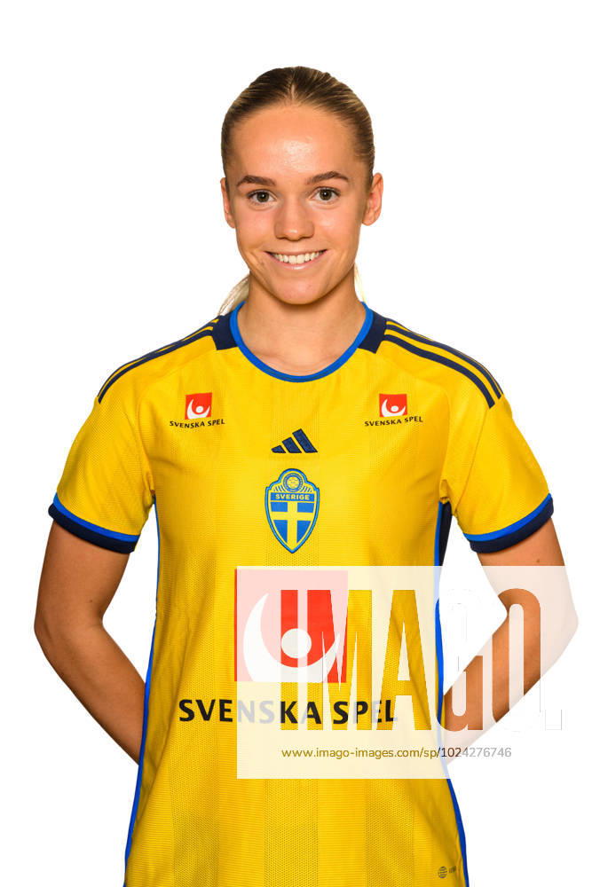 Hanna Lundkvist of the Swedish womens national football team poses for a portrait on February 14, 2023 in Marbella Photo Ludvig Thunman BILDBYRAN code LT LT0495 football football soccer fotball portrait portraits sweden sweden lady bbeng,