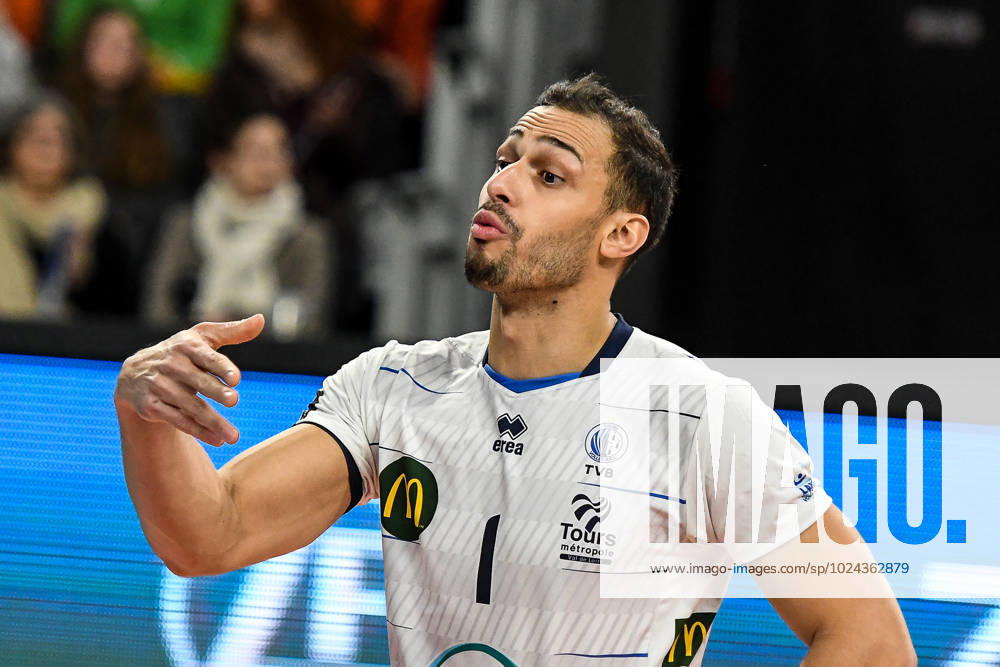 GER, 2023 CEV Volleyball Champions League, VfB Friedrichshafen GER vs Tours VB FRA 15 02 2023, ratiopharm Arena, Neu Ulm, GER, 2023 CEV Volleyball Champions League, VfB Friedrichshafen GER vs Tours VB FRA , pictured Joao Rafael De Barros Ferreira Tours, 1 nordphotoxGmbHx xHafner nph00200