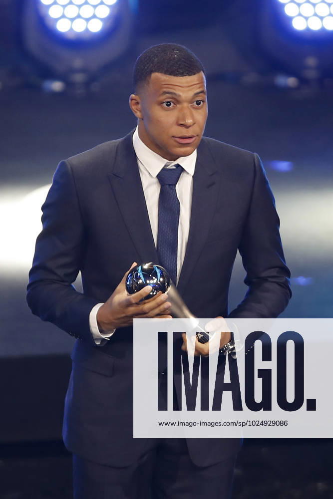 Kylian Mbappe FOOTBALL : The Best FIFA Football Awards 2022 - 27 02 2023 MichaelBaucher Panoramic