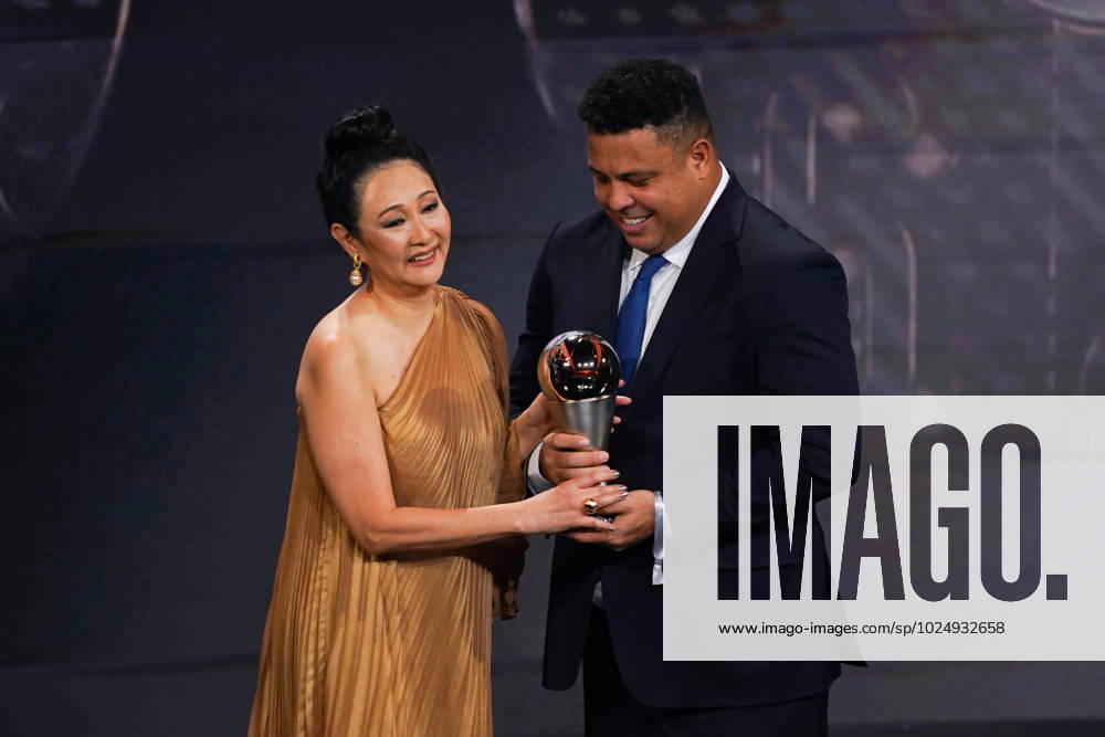Paris, France, February 27th 2023: Ronaldo hands over the special award in honor to Pele to his wife Marcia Aoki during the The Best FIFA Football Awards 2022 at Salle Pleyel in Paris, France. (Daniela Porcelli SPP)