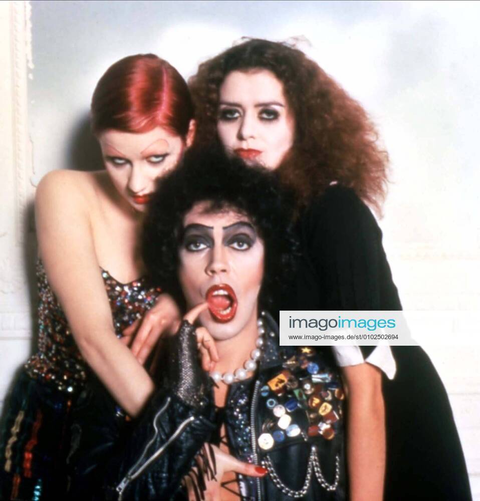 THE ROCKY HORROR PICTURE SHOW NELL CAMPBELL aka LITTLE NELL, TIM CURRY as Dr Frank-N-Furter, PATRICIA QUINN THE ROCKY HORROR PICTURE SHOW Date: 1975. Strictly editorial use only in conjunction with the promotion of the film. Credit line mandatory. This image is copyright of the film company and is supplied under the terms of issue as film still. No commercial or book cover use permitted without prior consent from the film company. Mandatory credit line: Image courtesy C20TH FOX TWENTIETH CENTURY FOX Ronald Grant Archive Mary Evans