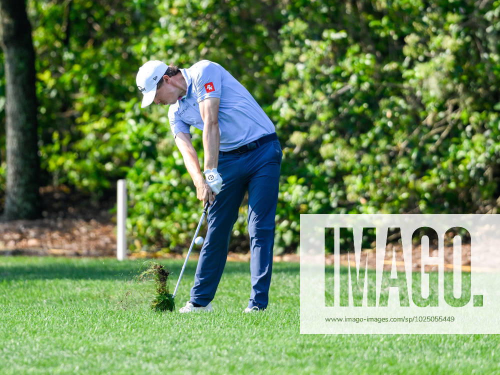 Matt Fitzpatrick of England hits from the ruff on 1 during the first round of the Arnold Palmer Invitational presented by Mastercard held at Arnold Palmer s Bay Hill Club & Lodge in Orlando, FL. Romeo T Guzman CSM. Orlando USA - ZUMAcg2_ 20230302_zaf_cg2_013