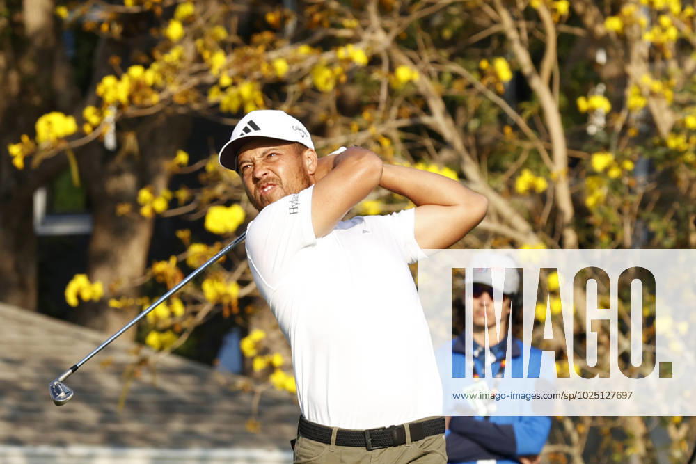 ORLANDO, FL - MARCH 03: PGA, Golf Herren golfer Xander Schauffele hits his tee shot on the 13th hole during the second round of the Arnold Palmer Invitational on March 3, 2023 at Arnold Palmer s Bay Hill Club and Lodge in Orlando, Florida. (Photo by Brian Spurlock Icon Sportswire) GOLF: MAR 03 PGA - Arnold Palmer Invitational presented by Mastercard Icon23030355