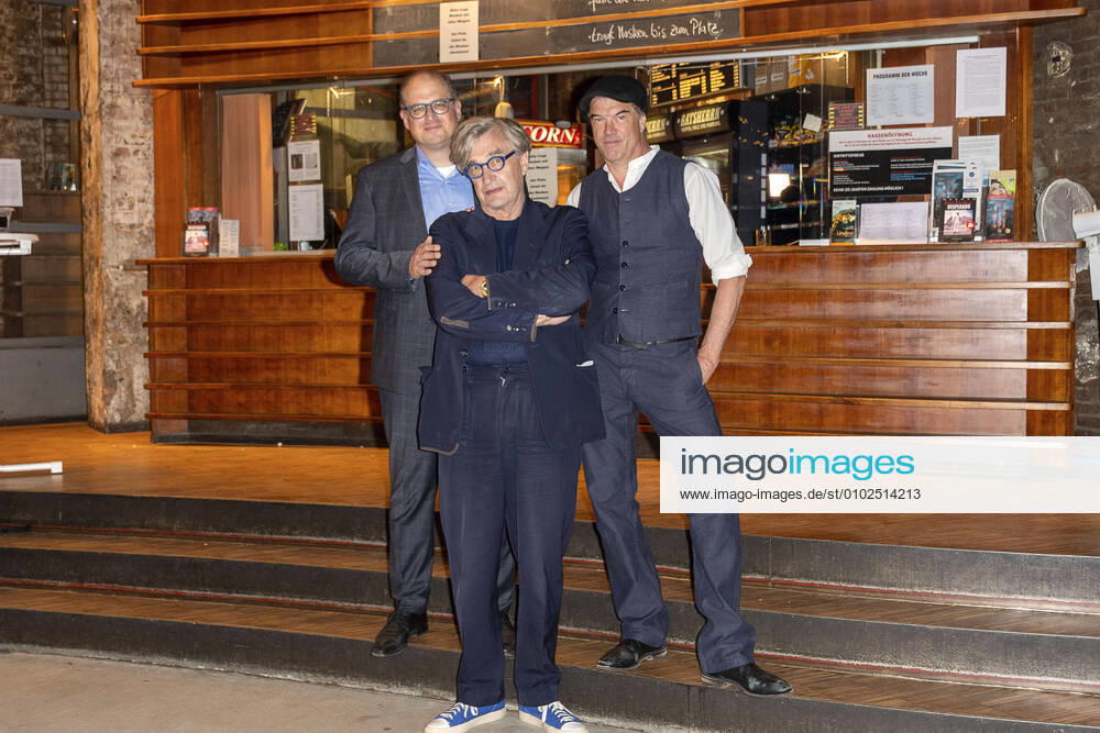 Eric Friedler, Wim Wenders, Andreas Frege Campino at the premiere of the documentary film Wim Wenders, Desperado at the Zeise cinema Hamburg, 16 07 2020 Foto:xM.xWehnertx xFuturexImage