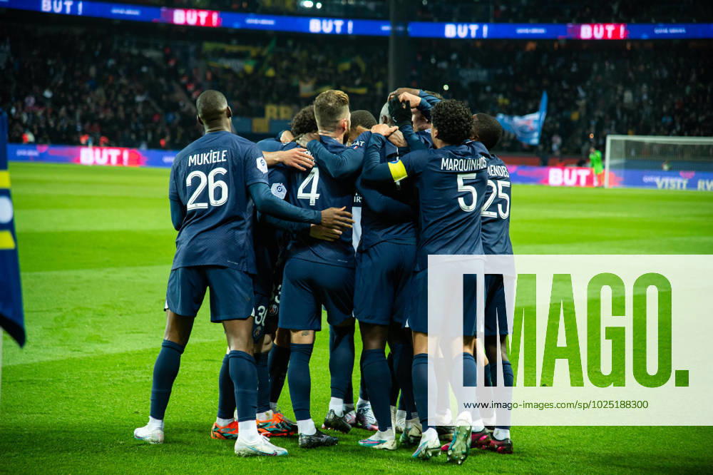 Joie des joueurs du Paris SG apràs le but de Danilo Pereira (Paris SG) FOOTBALL : Paris Saint Germain - FC Nantes - Ligue 1 - Journà e 26 - 04 03 2023 BaptisteAutissier Panoramic
