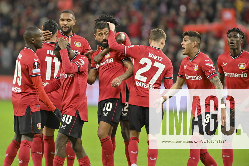 The team of Leverkusen jubilation joy emotion goal celebration Kerem Demirbay 10, Bayer 04 Leverkusen scores the goal to 1 0 09 03 2023 Football Europa League, Bayer 04 Leverkusen vs Ferencvaros Budapest, BayArena, Leverkusen, NRW Germany