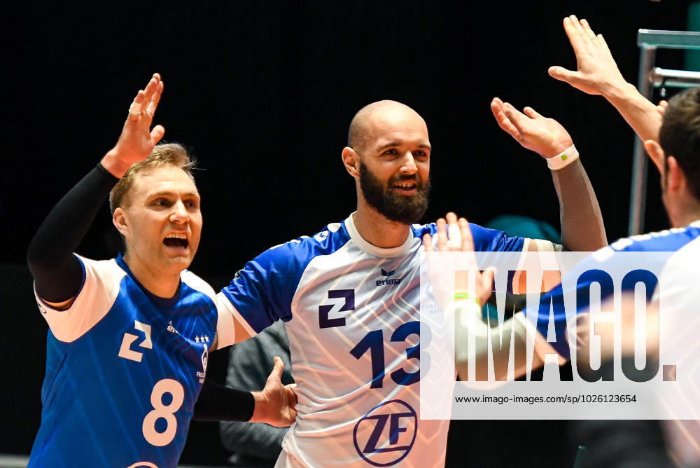 GER, VBL, VfB Friedrichshafen vs Berlin Recycling Volleys 19 03 2023, Bodensee Airport Arena, Friedrichshafen, GER, VBL, VfB Friedrichshafen vs Berlin Recycling Volleys, pictured Blair Bann Friedrichshafen, 8 , Vojin Cacic Friedrichshafen, 13 nordphotoxGmbHx xHafner nph00200