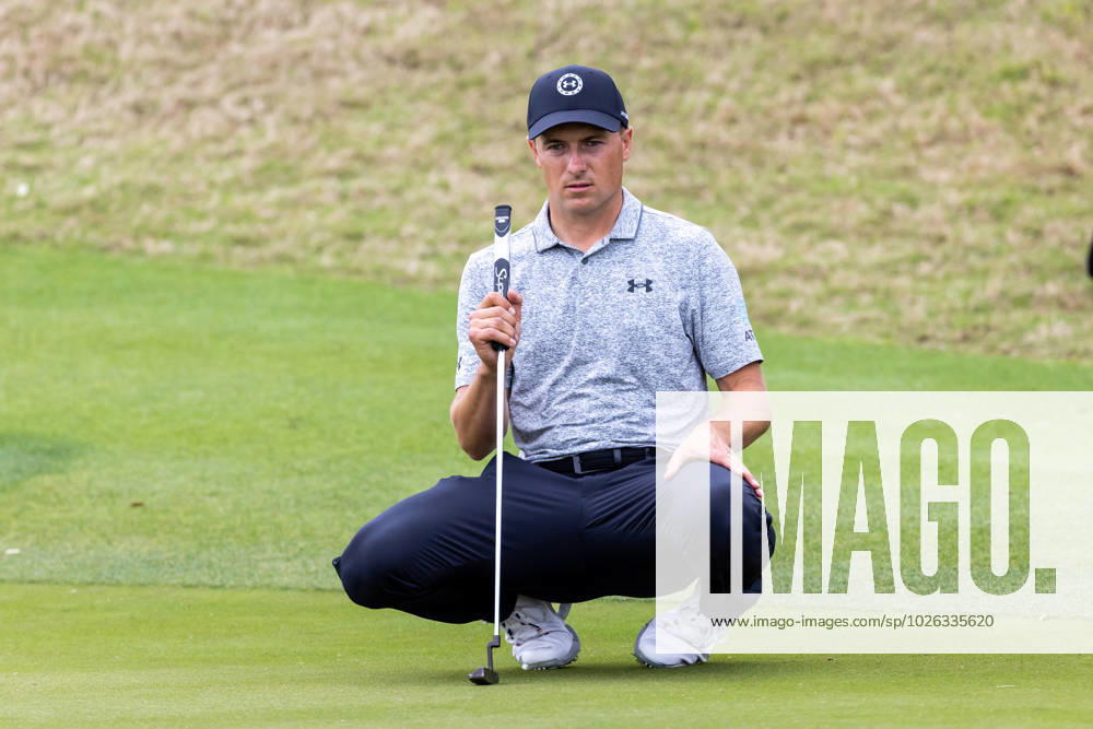 AUSTIN, TX - MARCH 22: Jordan Spieth lines up his putt on the 11th green during Round 1 Group Play of the PGA, Golf Herren World Golf Championships Dell Technologies Match Play on March 22, 2023, at Austin County Club in Austin, TX. (Photo by David Buono Icon Sportswire) GOLF: MAR 22 PGA - World Golf Championships-Dell Technologies Match Play Icon230322081
